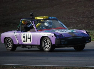 Illustration for article titled The Top 152 Lemons Of The 24 Hours Of LeMons Arse Freeze-A-Palooza 2009!
